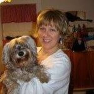 Meet your Posher, Yvette